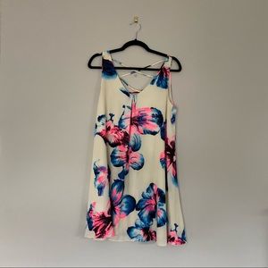 Lightweight fun flowy dress